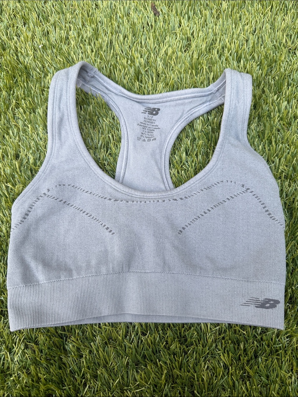 New Balance Light Gray Seamless Racerback Sports Bra size small